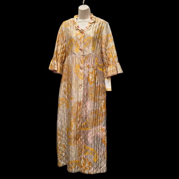 Vintage 1960s Quilted Hostess Gown Pink Sash Lounge Robe Psychedelic Print - Picture 3 of 16